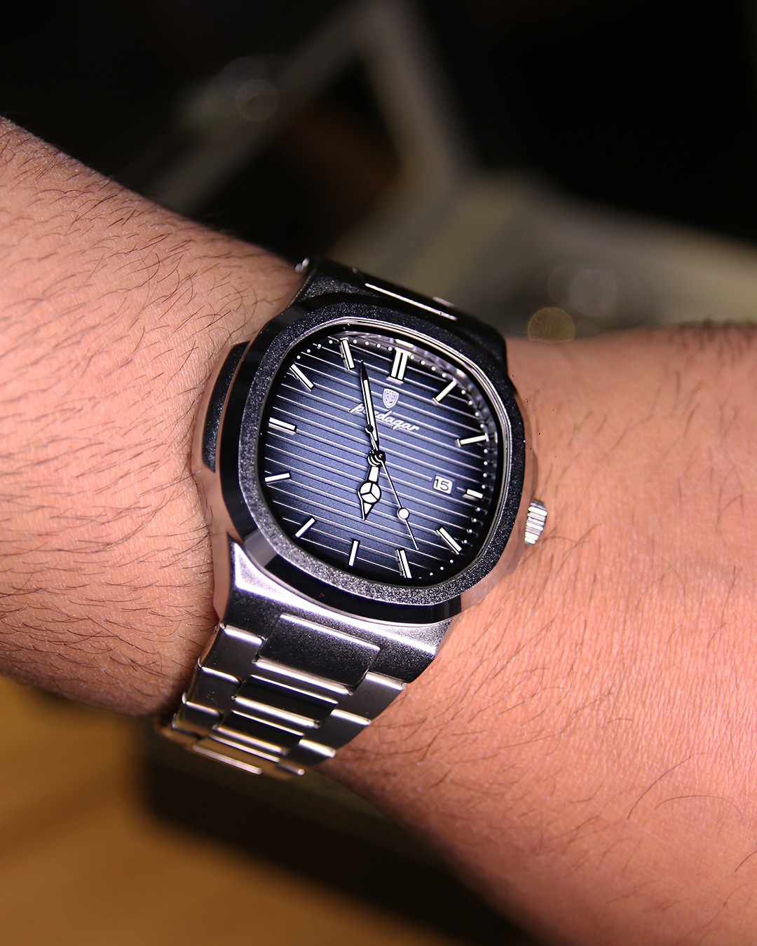 Austere Poedagar Geneva Classic®